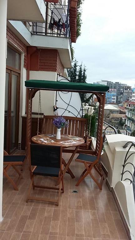 Apartment With Summer Terrace Batumi Rom bilde