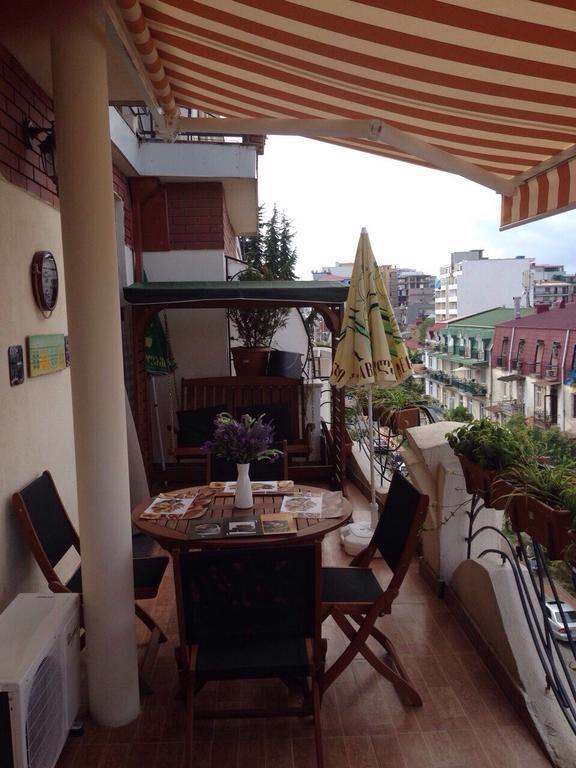 Apartment With Summer Terrace Batumi Rom bilde