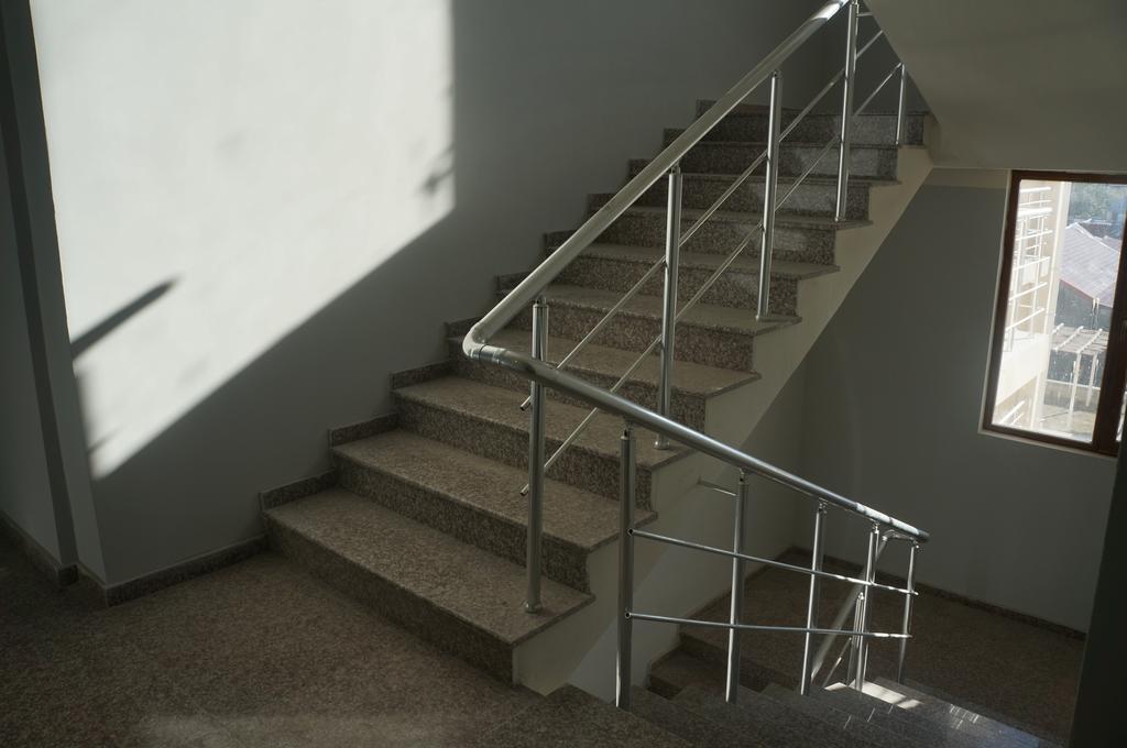 Apartment With Summer Terrace Batumi Rom bilde