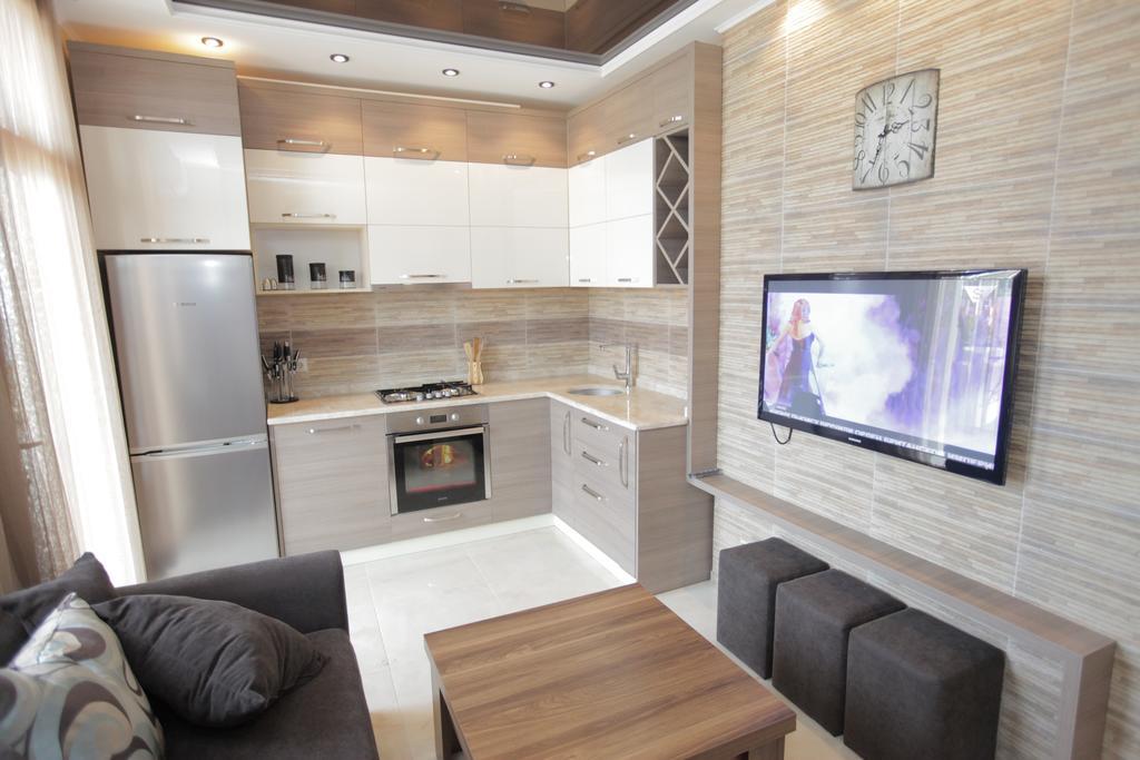 Apartment With Summer Terrace Batumi Rom bilde